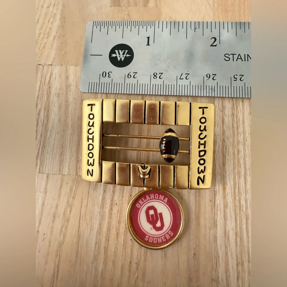 Oklahoma university brooch pin touchdown gold tone with sliding football